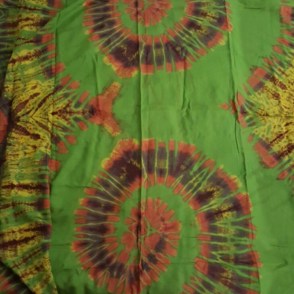 Beach cover up - Picture 6 of 8